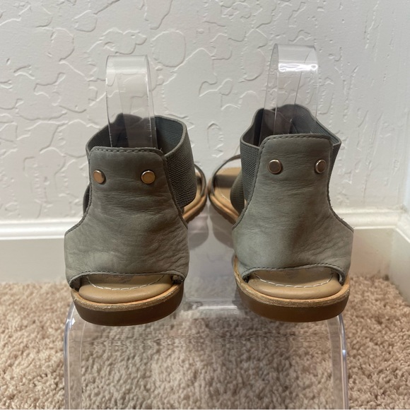 Sorel Ella Spring Summer Full Grain Leather Sandal Women’s Size 8 in Sage Green - Picture 10 of 16